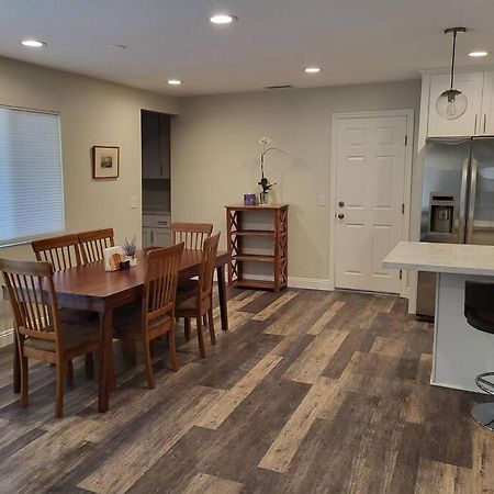 Bouganvilla 4-Bedroom, 2-Baths, Single Family House 다우전옥스 외부 사진