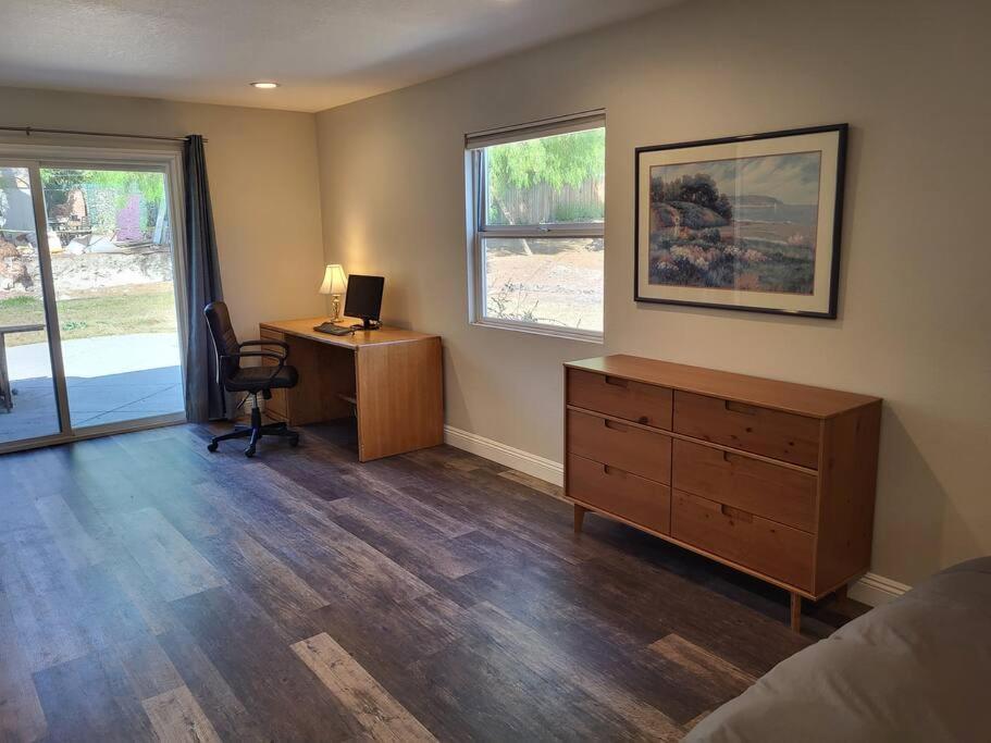Bouganvilla 4-Bedroom, 2-Baths, Single Family House 다우전옥스 외부 사진